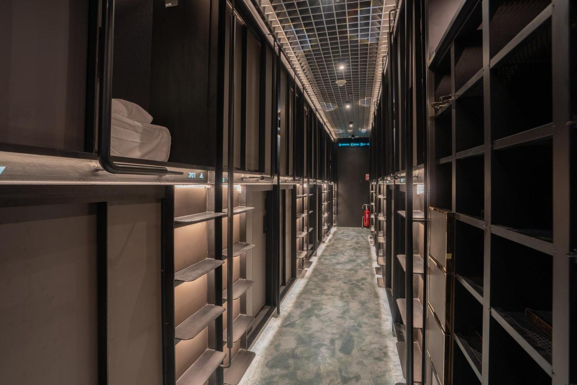 Capsule Transit Sleep Lounge Klia T1 - Landside Hotell Sepang Eksteriør bilde